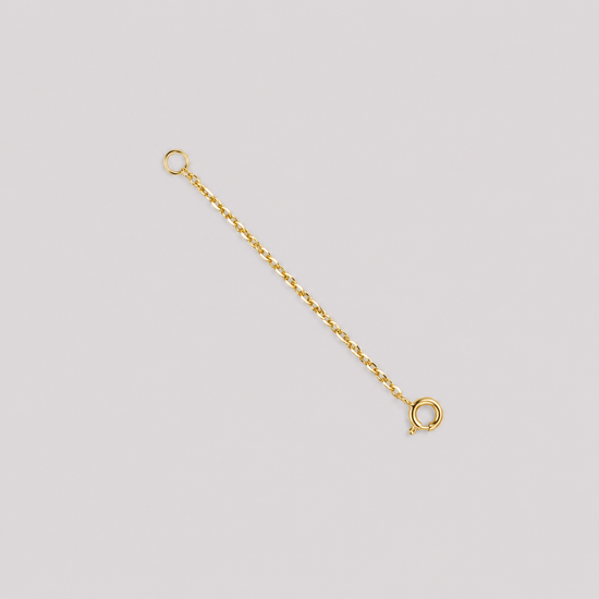 18K (750) yellow gold 4 cm extension chain for necklaces and bracelets with fine cable chain and spring ring clasp.