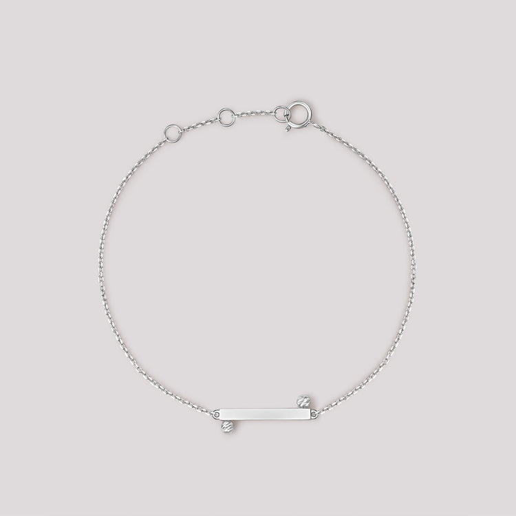 The Balance Bracelet crafted in solid 18k (750) white gold from the Cléamoi Balance Collection.